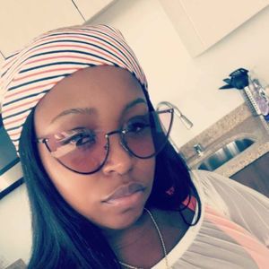 Meet your Posher, Jean